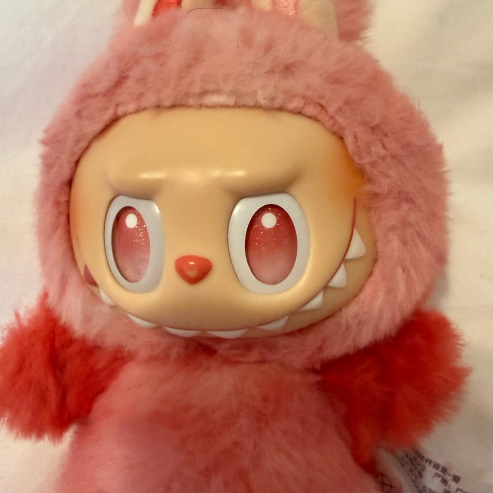 Pink Labubu - Picture 11 of 15